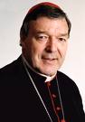 Kardinal Pell angeklagt, legt vorübergehend Amt nieder