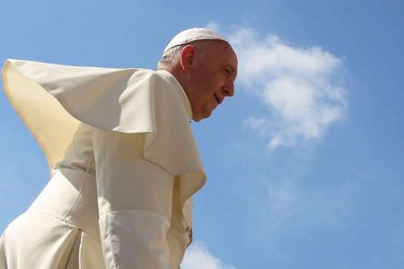 Papst Franziskus ist in Burma angekommen - EWTN sendet LIVE