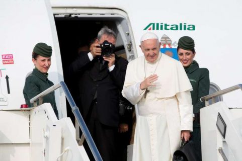 Papst warnt in Genf vor Weltlichkeit als Gefahr für Einheit der Kirche