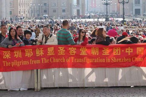 Von Peking zum Petersplatz: Wer sind die chinesischen Bischöfe bei der Jugendsynode?
